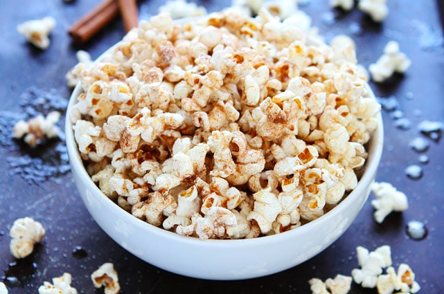 Cinnamon-Sugar Popcorn, A Sweet Movie Night Snack!