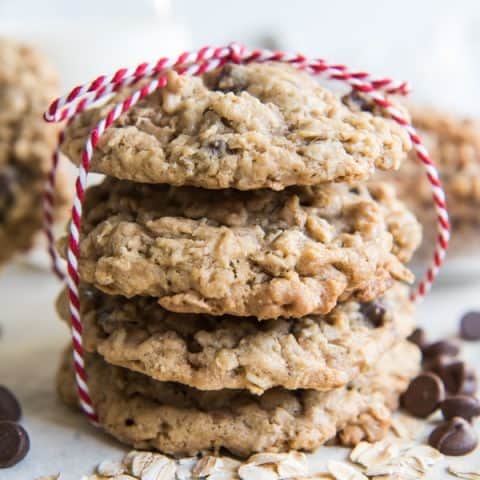 Oatmeal Dark Chocolate Chip Cookies